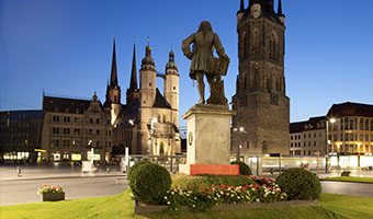 Handel Monument, Red Tower, Halle Saale, city, tower, market, monument, people